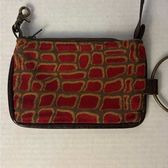 Red and Brown Patterned Clutch - Picture 3 of 12